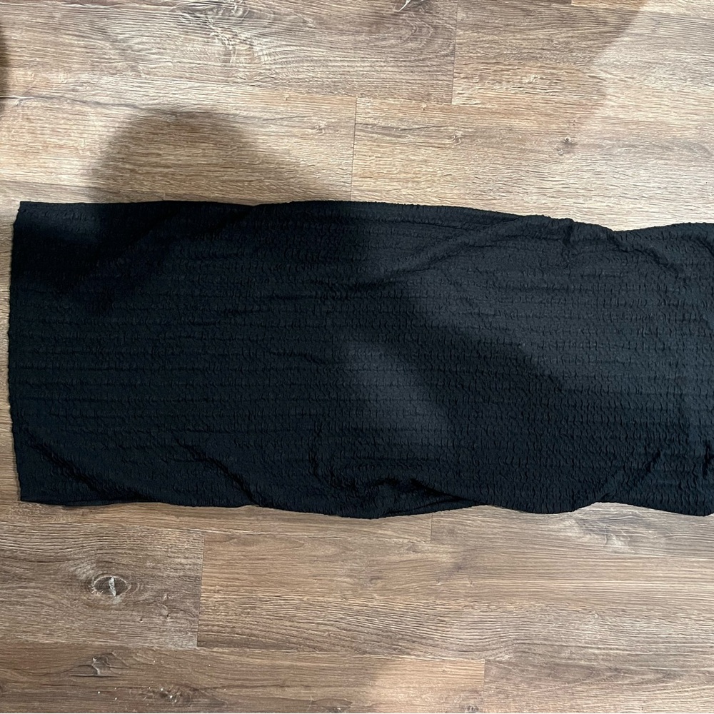 Elegant Black Strapless Dress